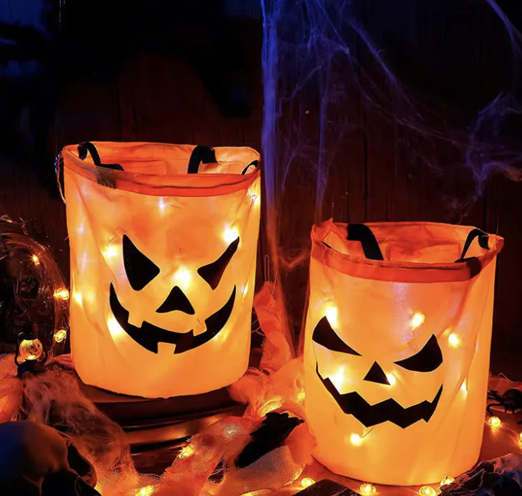 LED Halloween Pumpkin Candy Bucket – Collapsible Trick-or-Treat Basket - Halloween Plaza